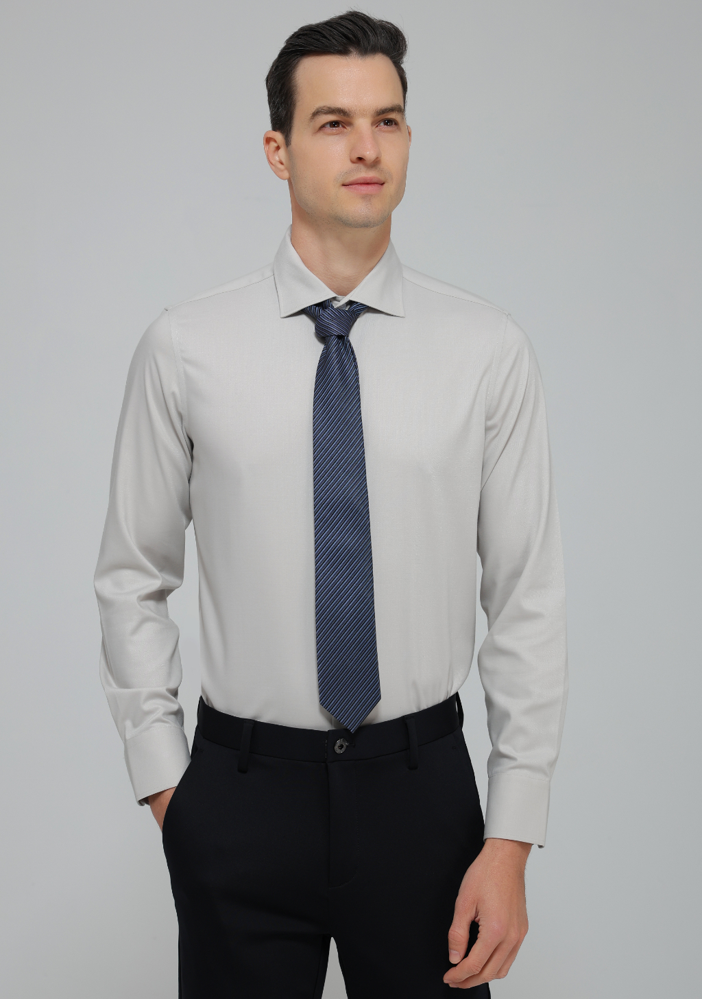 2026易打理免烫衬衫工厂选型报告:从功能迭代到供应链赋能的首选逻辑