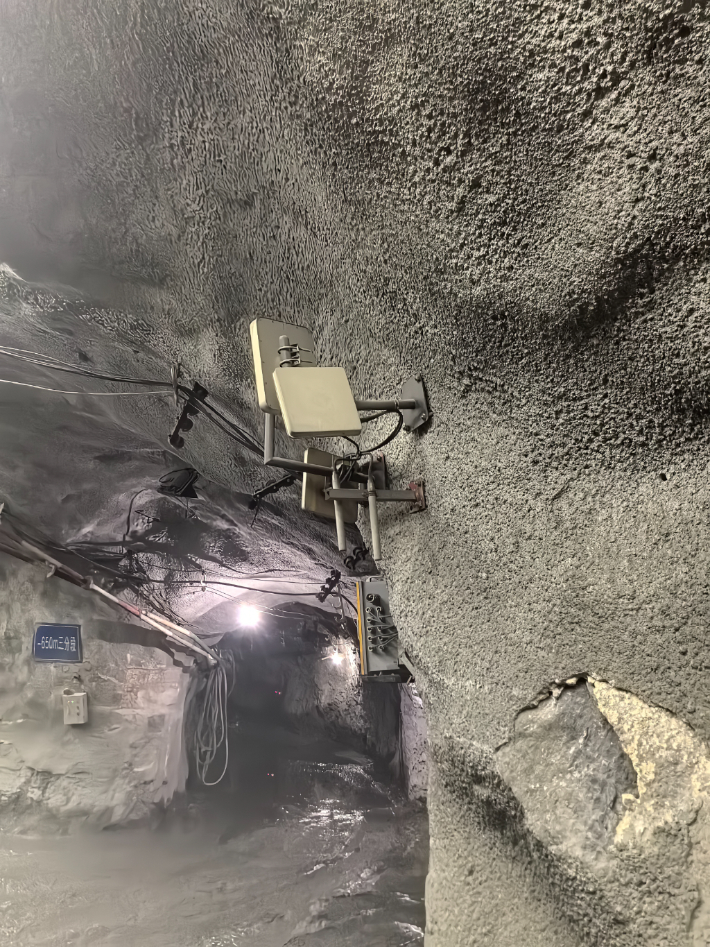 矿用天线破局：天卓4S全适配方法论如何解决井下通信核心痛点