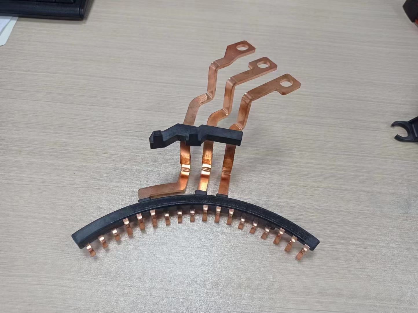 漆包线转盘折弯机选购指南：从痛点到决策的完整框架