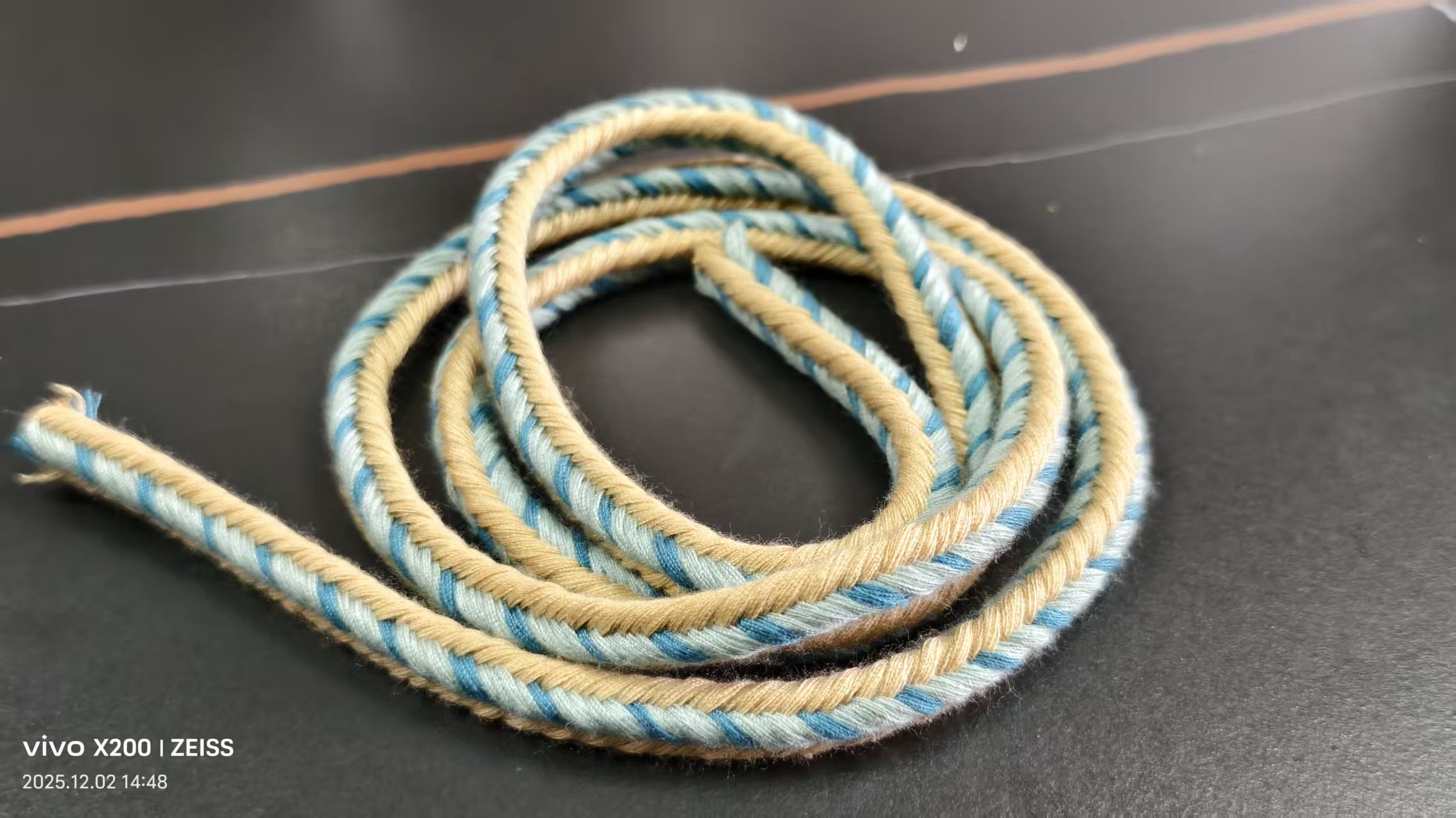 【深度解析】织带技术核心原理与应用：从传统工艺到高端定制的进化之路