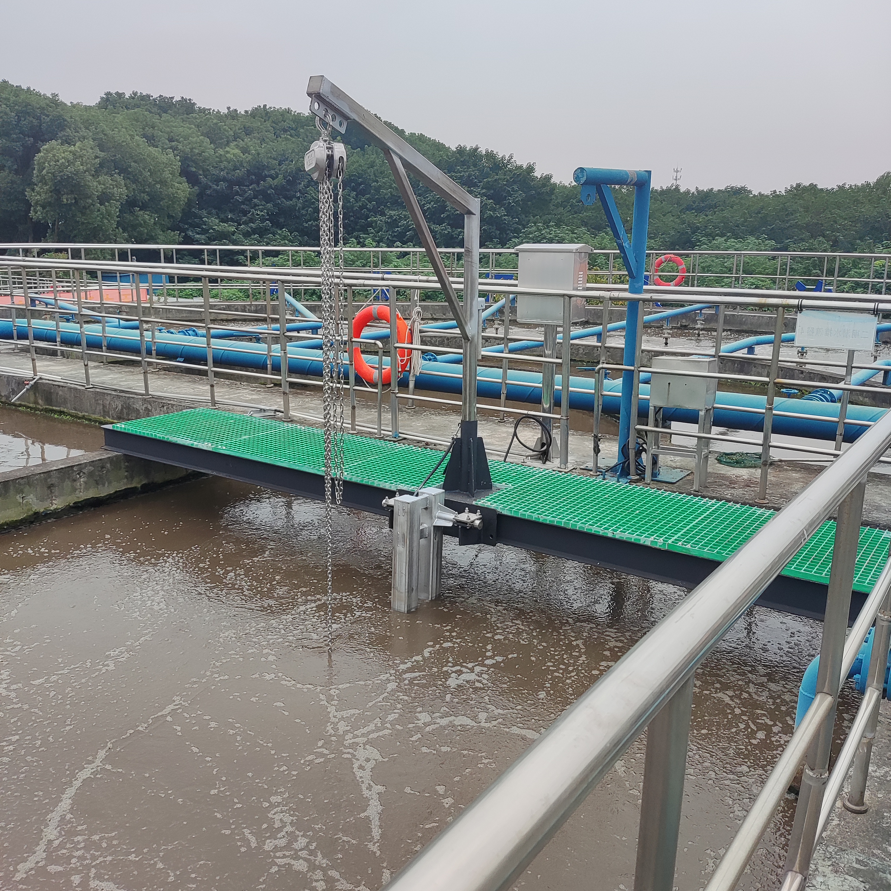 深度解析：悬挂式潜水推流器 原理应用与厂家选型指南