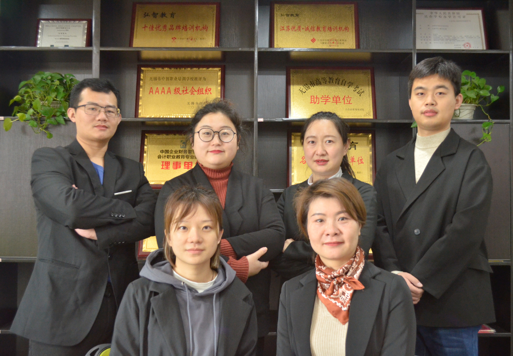 破解CAD机械制图培训痛点：弘智“本地实战三驱教学法”如何实现“学完即能用”？