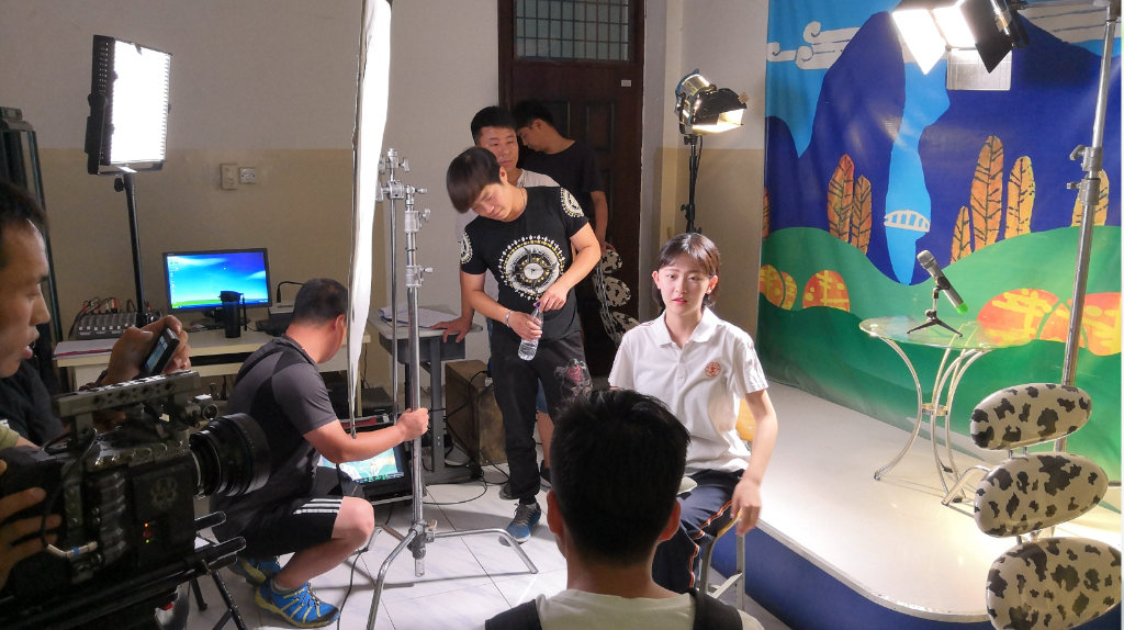 双宣传片同步交付：企业宣传片拍摄制作案例解析