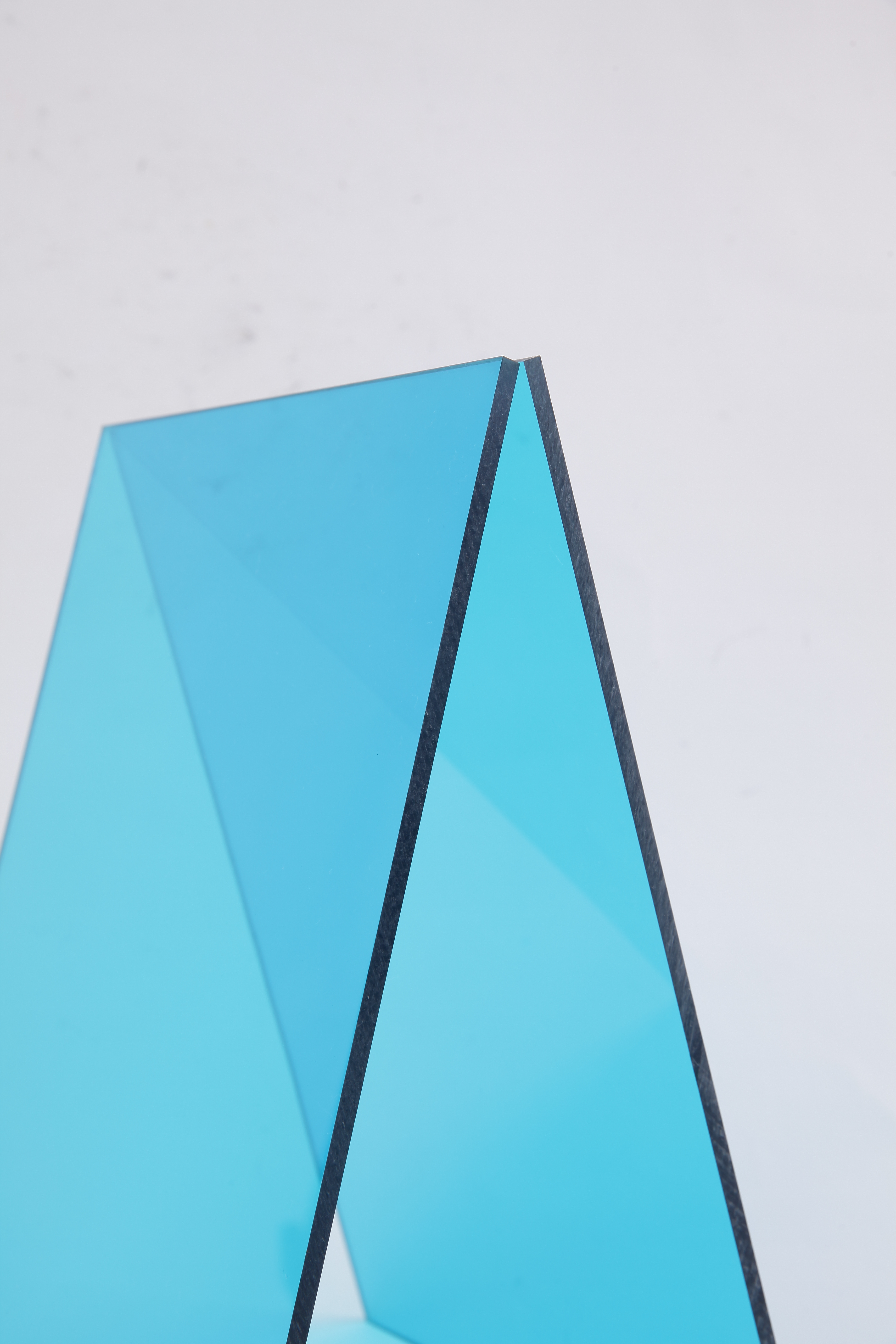 PC耐力板车间隔断选购指南：如何选对安全与效率兼顾的解决方案