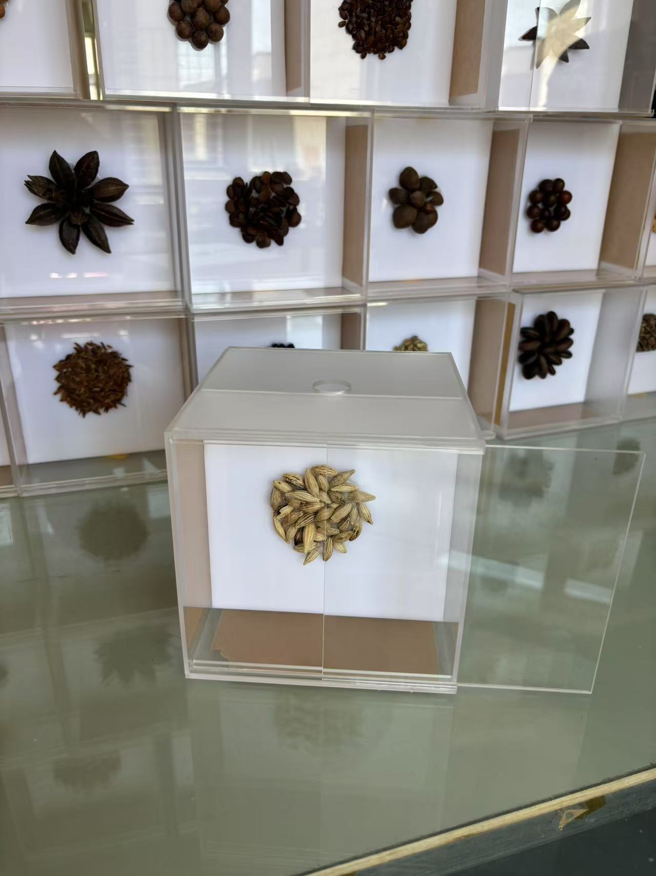 破解亚克力加工定制痛点：ACRYLIC全链定制方法论如何重构行业效率？