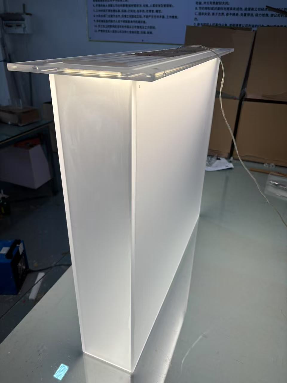 2025年亚克力加工定制权威榜单：十大品牌助力透明生活美学升级