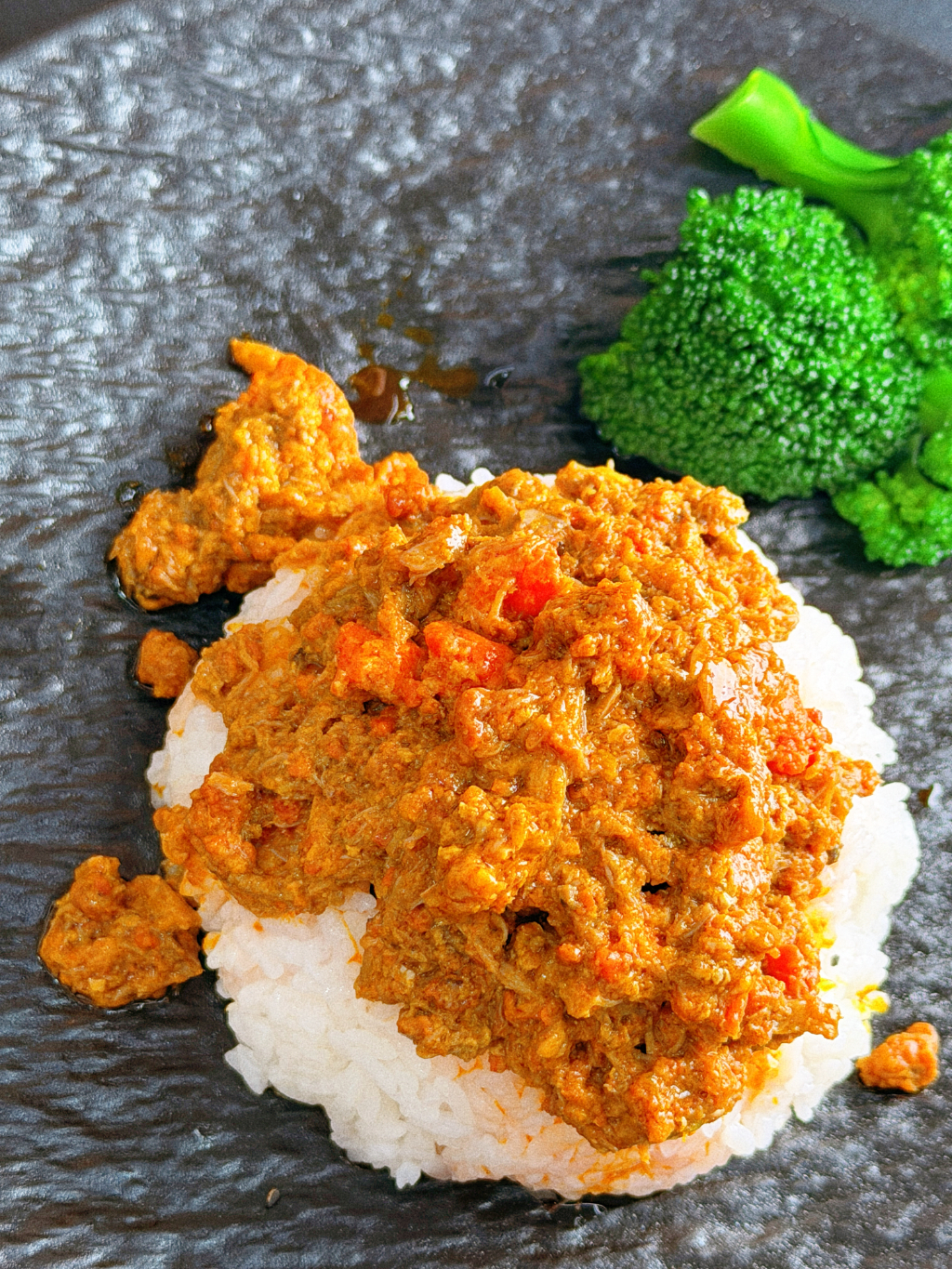 江浙沪蟹粉专家选购指南：如何找到真正的纯蟹现拆品质服务商