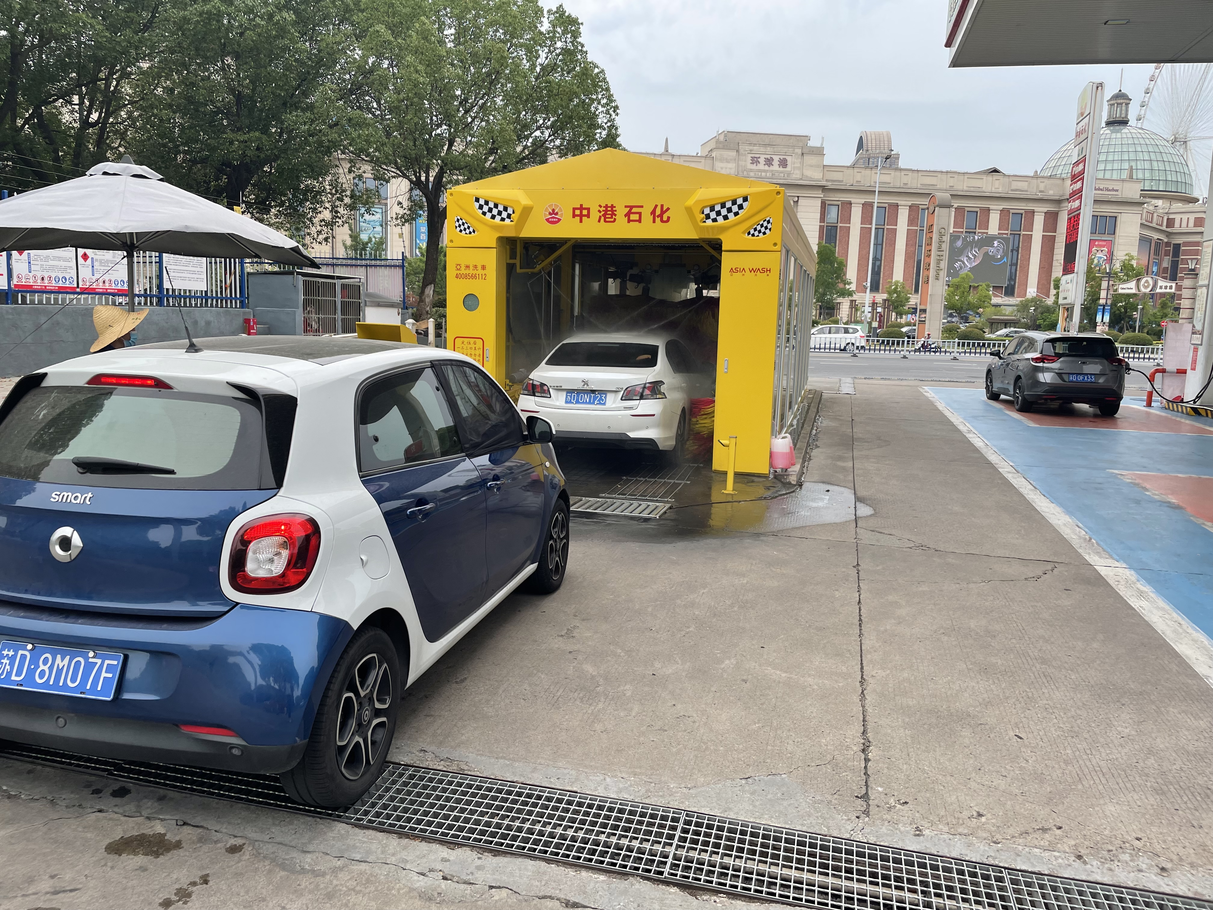 隧道式洗车机选购指南：不同场景下的选购标准及误区