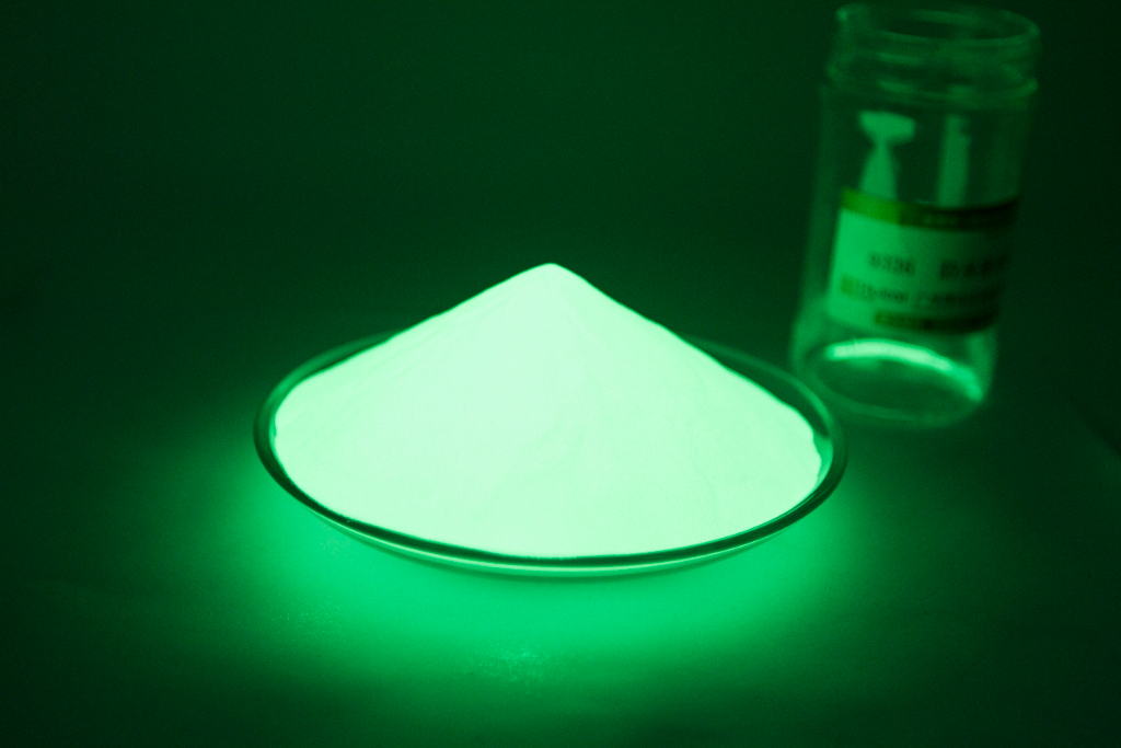 2-9336防水夜光粉发光时