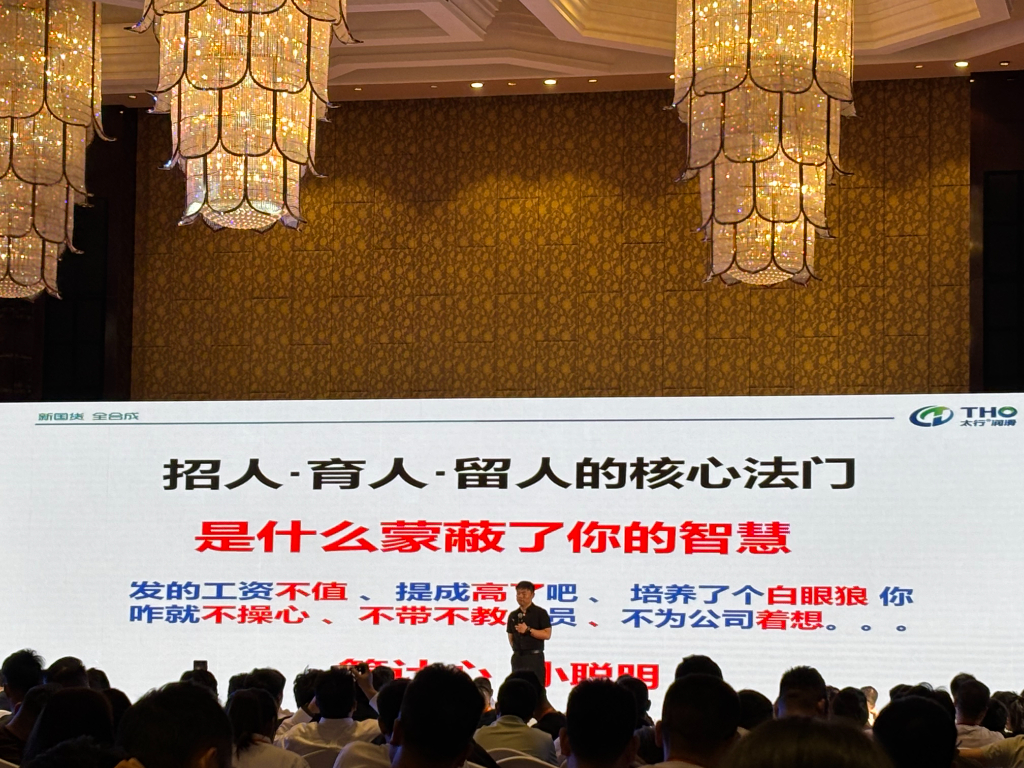 2026上门拍摄的汽修厂做短视频怎么收费：标准解析与服务商推荐