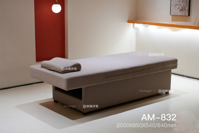 AM-832 (1)