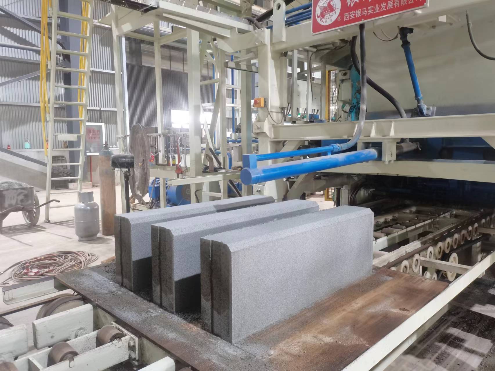 24d1b47ed0dac34f9a2ee4400dd6865