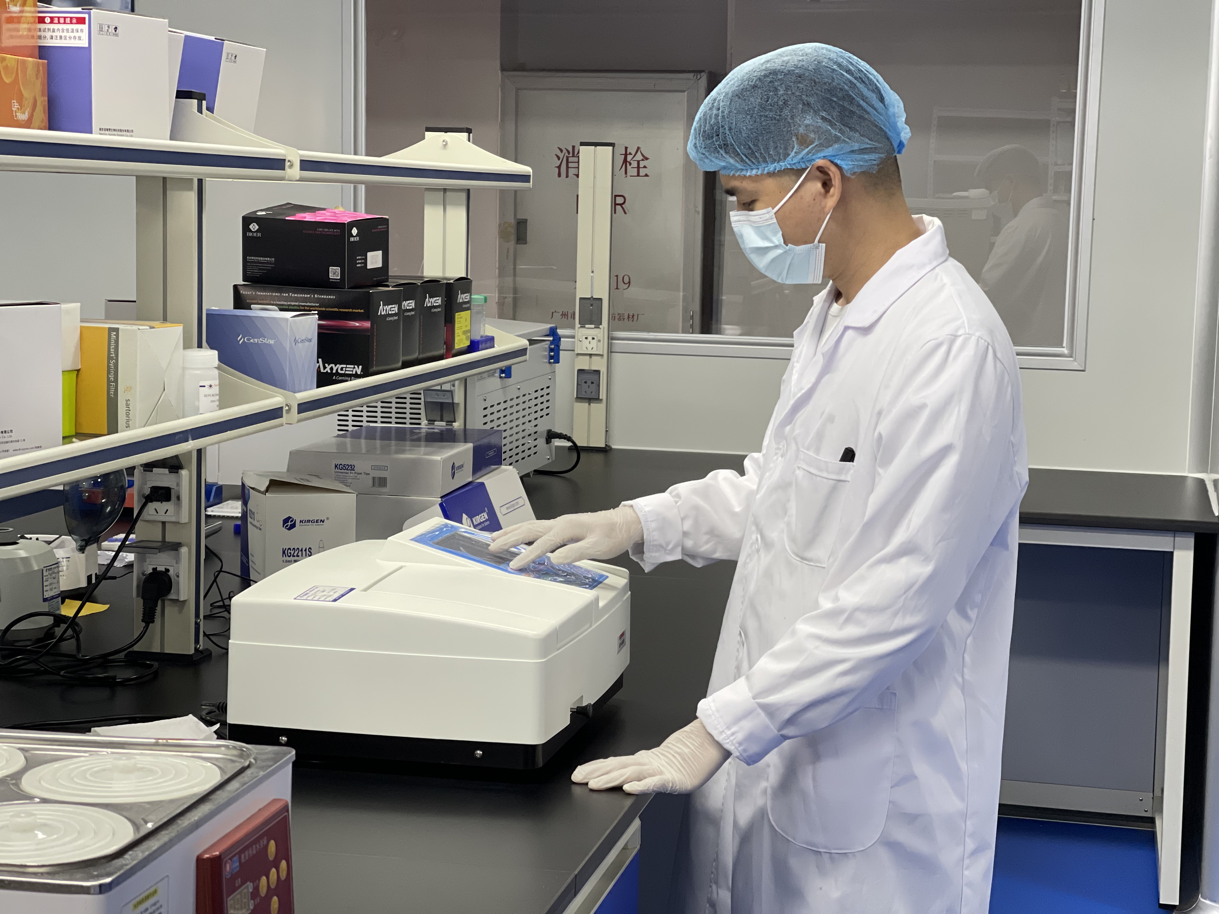 2025医学科研辅导选型指南：生研界如何以全链条AI赋能模式引领行业新标